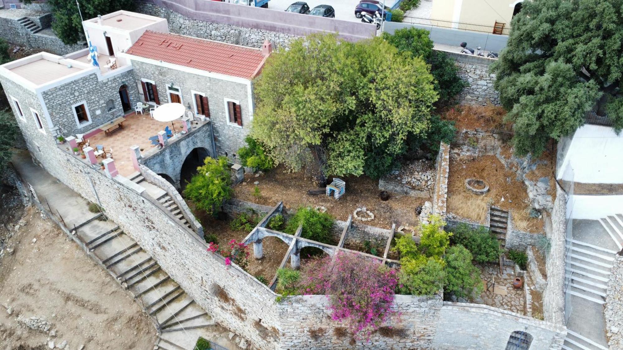 Villa Astradeni Sými Esterno foto